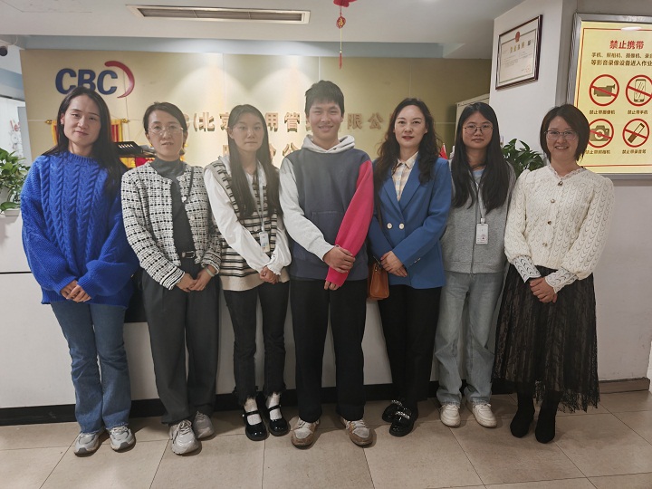 看望学生照片 - 副本.jpg